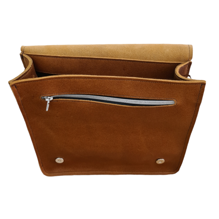 Zatchels Tannery Leather Messenger Bag in Tan, supplier photograph 4